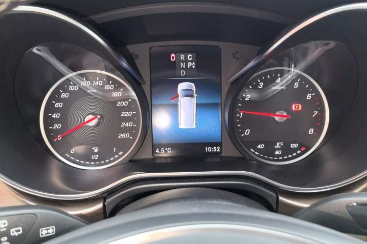 Used Mercedes-Benz V-Class 2021 V 260 L Long Wheelbase Prestige Edition Instrument Cluster