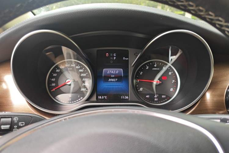 Used Mercedes-Benz V-Class 2021 V 260 L Long-wheelbase Luxury Edition Instrument Cluster
