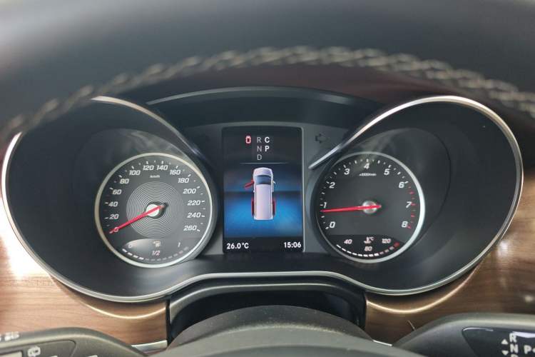Used Mercedes-Benz V-Class 2021 V 260 L Long-wheelbase Luxury Edition Instrument Cluster