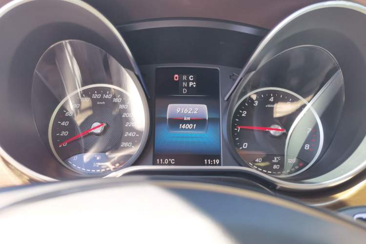 Used Mercedes-Benz V-Class 2021 V 260 L Long-wheelbase Luxury Edition Instrument Cluster