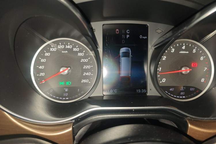 Used Mercedes-Benz V-Class 2021 V 260 Prestige Edition Instrument Cluster