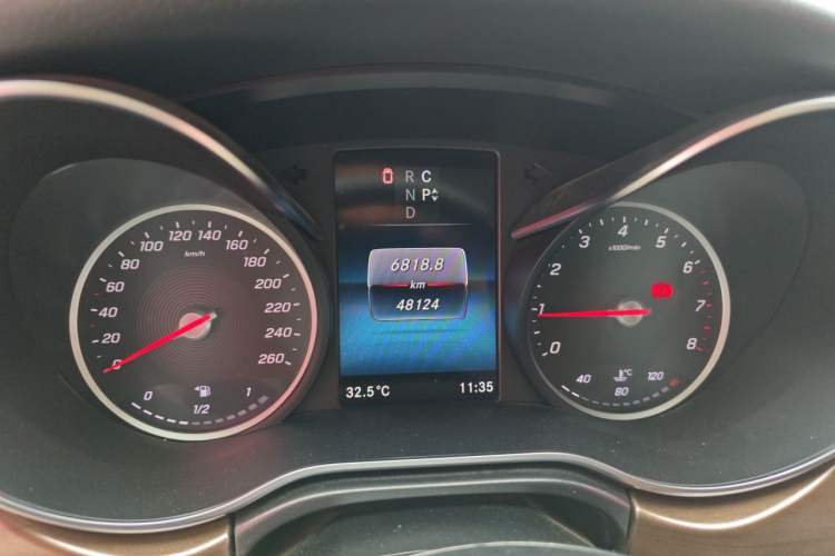 Used Mercedes-Benz V-Class 2021 V 260 L Long-wheelbase Luxury Edition Instrument Cluster