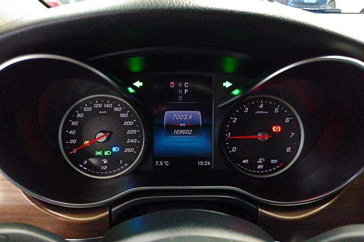 Used Mercedes-Benz V-Class 2021 V 260 L Long-wheelbase Luxury Edition Instrument Cluster