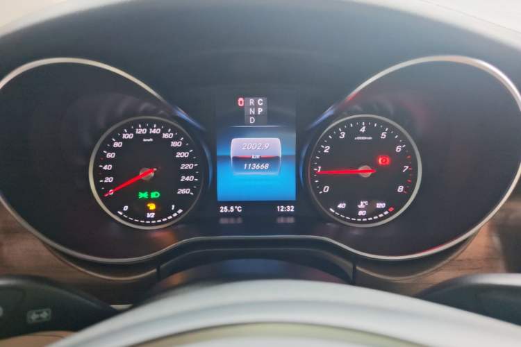 Used Mercedes-Benz V-Class 2021 V 260 L Long Wheelbase Prestige Edition Instrument Cluster