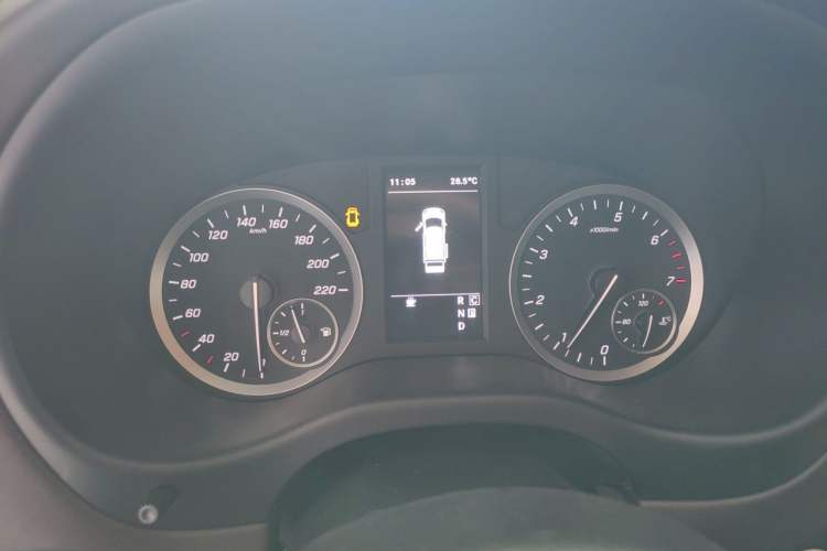 Used Mercedes-Benz V-Class 2021 V 260 L Long Wheelbase Prestige Edition Instrument Cluster