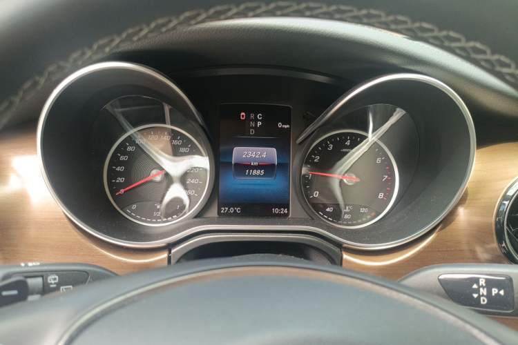 Used Mercedes-Benz V-Class 2021 V 260 L Long Wheelbase Prestige Edition Instrument Cluster