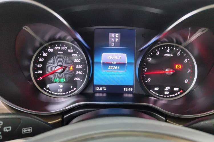 Used Mercedes-Benz V-Class 2021 V 260 Prestige Edition Instrument Cluster