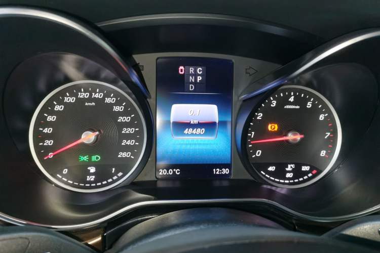 Used Mercedes-Benz V-Class 2021 V 260 L Long Wheelbase Prestige Edition Instrument Cluster
