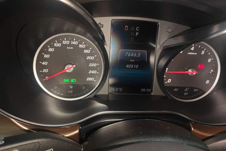 Used Mercedes-Benz V-Class 2021 V 260 L Long-wheelbase Luxury Edition Instrument Cluster