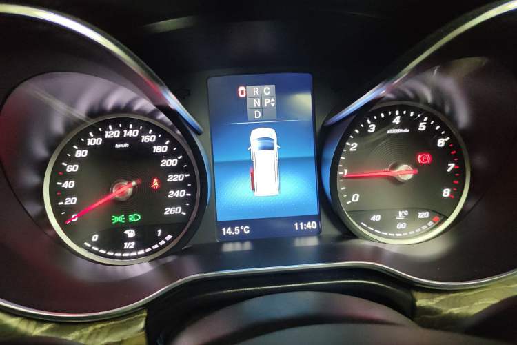 Used Mercedes-Benz V-Class 2021 V 260 L Long Wheelbase Prestige Edition Instrument Cluster