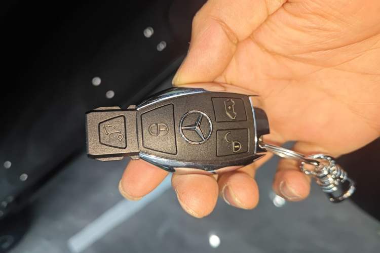 Used Mercedes-Benz V-Class 2021 V 260 L Long-wheelbase Luxury Edition Interior 1