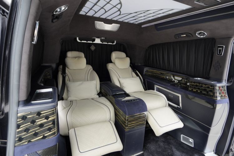 Used Mercedes-Benz V-Class 2021 V 260 L Long Wheelbase Prestige Edition Interior 6