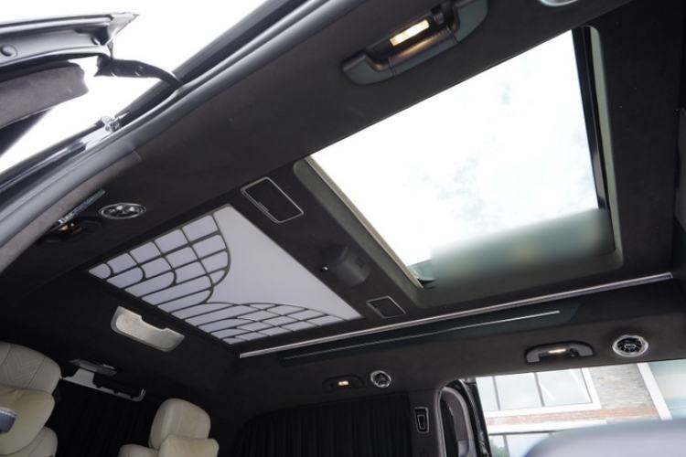 Used Mercedes-Benz V-Class 2021 V 260 L Long Wheelbase Prestige Edition Interior 8