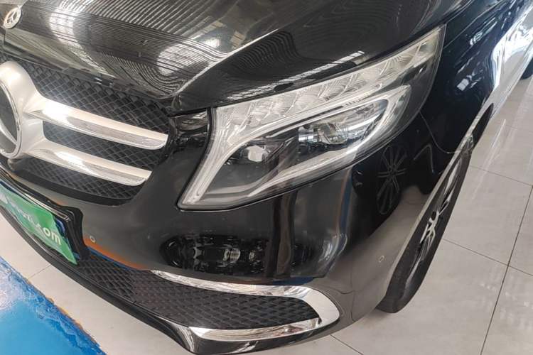 Used Mercedes-Benz V-Class 2021 V 260 Prestige Edition Left Front Headlight