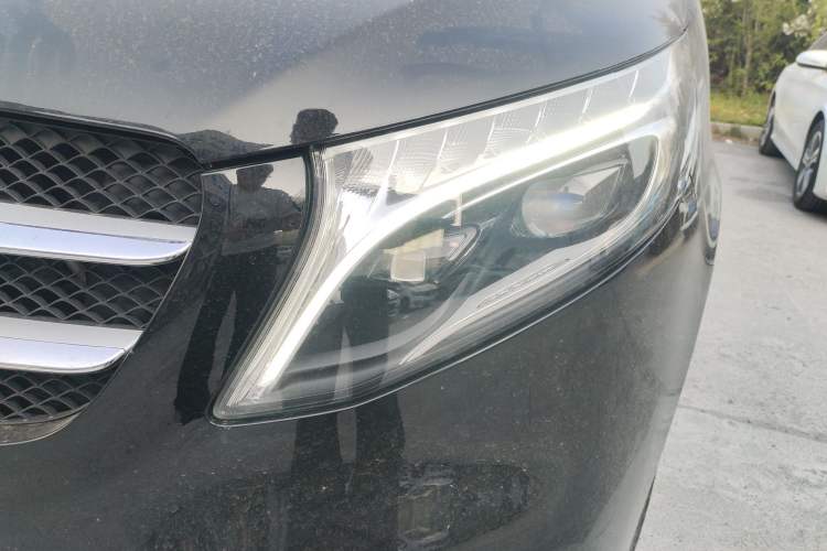 Used Mercedes-Benz V-Class 2021 V 260 Prestige Edition Left Front Headlight