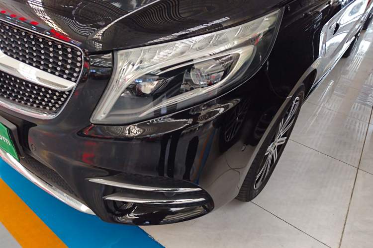 Used Mercedes-Benz V-Class 2021 V 260 L Long-wheelbase Luxury Edition Left Front Headlight