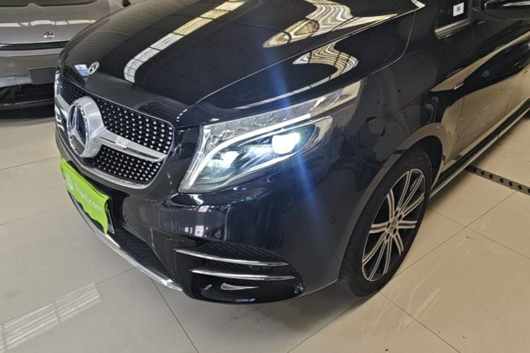 Used Mercedes-Benz V-Class 2021 V 260 L Long-wheelbase Luxury Edition Left Front Headlight