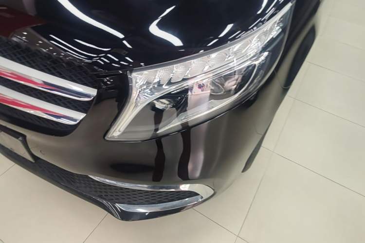 Used Mercedes-Benz V-Class 2021 V 260 Prestige Edition Left Front Headlight