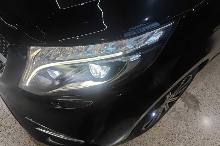 Used Mercedes-Benz V-Class 2021 V 260 L Long-wheelbase Luxury Edition Left Front Headlight