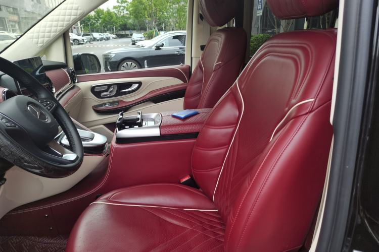 Used Mercedes-Benz V-Class 2021 V 260 L Long Wheelbase Prestige Edition Left Front Seat