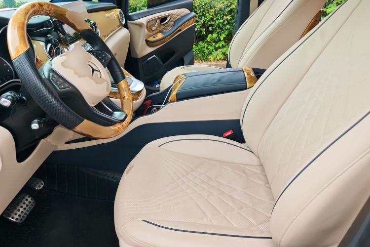 Used Mercedes-Benz V-Class  Left Front Seat