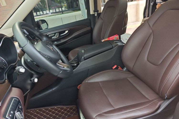 Used Mercedes-Benz V-Class 2021 V 260 L Long-wheelbase Luxury Edition Left Front Seat