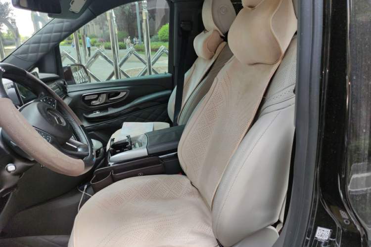 Used Mercedes-Benz V-Class 2021 V 260 L Long Wheelbase Prestige Edition Left Front Seat