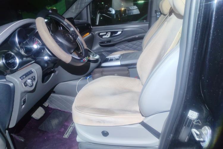 Used Mercedes-Benz V-Class 2021 V 260 L Long-wheelbase Luxury Edition Left Front Seat