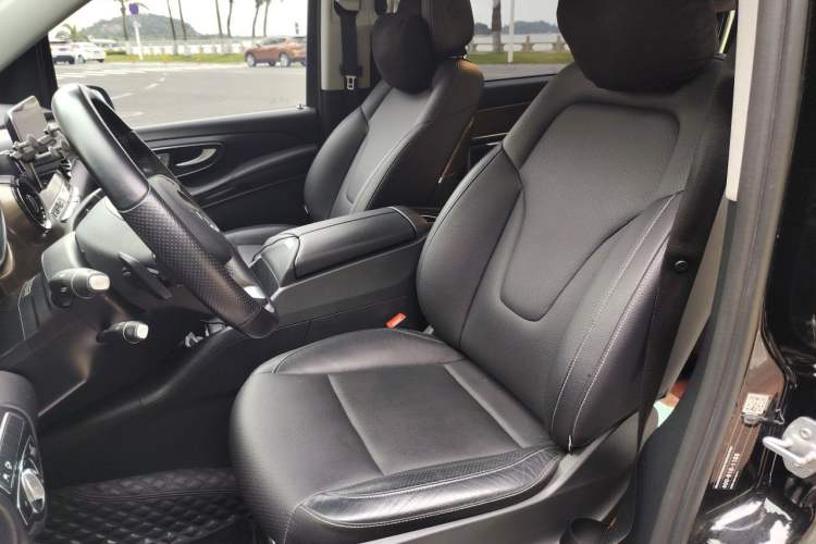 Used Mercedes-Benz V-Class 2021 V 260 L Long-wheelbase Luxury Edition Left Front Seat