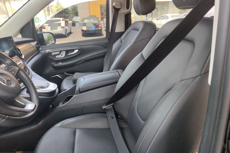 Used Mercedes-Benz V-Class 2021 V 260 L Long Wheelbase Prestige Edition Left Front Seat