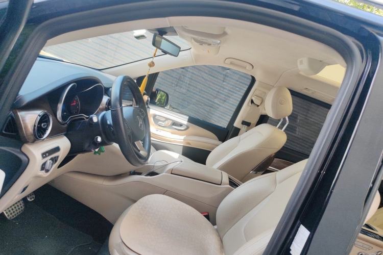 Used Mercedes-Benz V-Class 2021 V 260 L Long-wheelbase Luxury Edition Left Front Seat