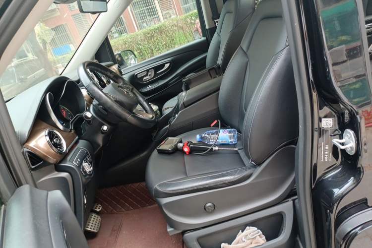 Used Mercedes-Benz V-Class 2021 V 260 L Long Wheelbase Prestige Edition Left Front Seat