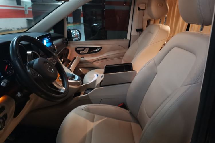 Used Mercedes-Benz V-Class 2021 V 260 L Long-wheelbase Luxury Edition Left Front Seat