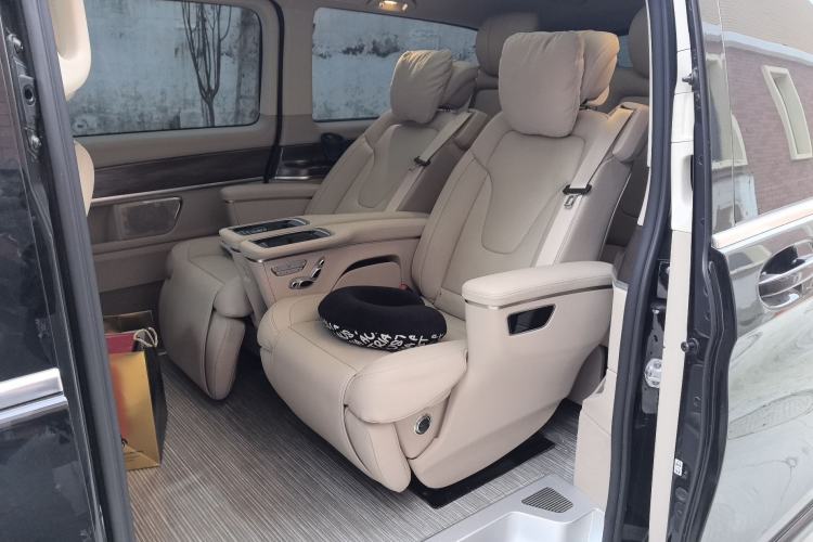 Used Mercedes-Benz V-Class 2021 V 260 L Long Wheelbase Prestige Edition Left Rear Seat