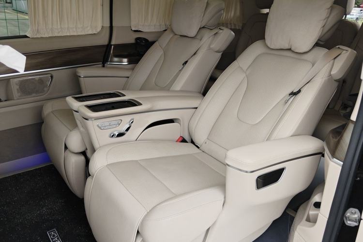 Used Mercedes-Benz V-Class 2021 V 260 L Long Wheelbase Prestige Edition Left Rear Seat