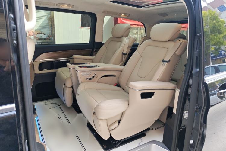 Used Mercedes-Benz V-Class 2021 V 260 Prestige Edition Left Rear Seat
