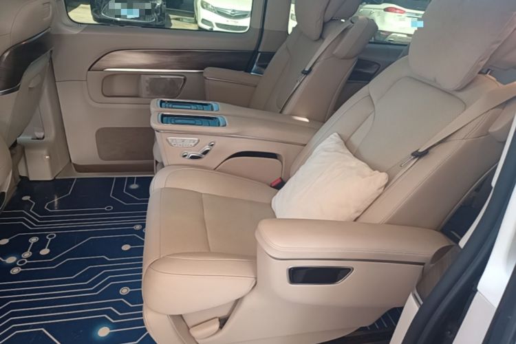 Used Mercedes-Benz V-Class 2021 V 260 Prestige Edition Left Rear Seat