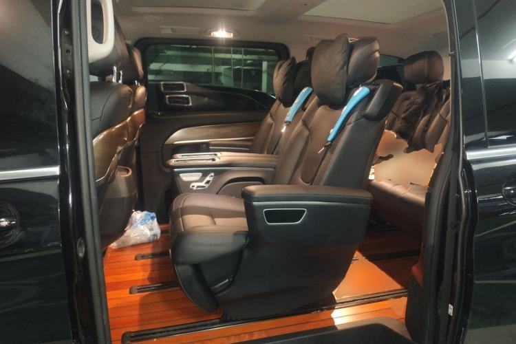Used Mercedes-Benz V-Class 2021 V 260 Prestige Edition Left Rear Seat