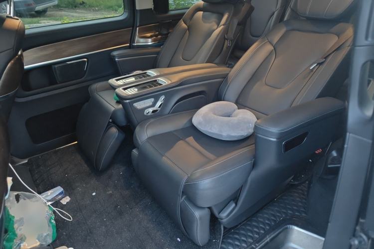 Used Mercedes-Benz V-Class 2021 V 260 Prestige Edition Left Rear Seat