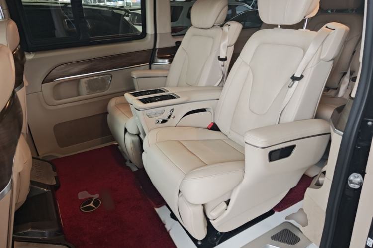 Used Mercedes-Benz V-Class 2021 V 260 L Long Wheelbase Prestige Edition Left Rear Seat