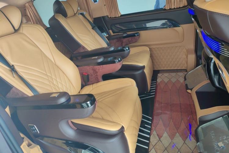 Used Mercedes-Benz V-Class 2021 V 260 L Long Wheelbase Prestige Edition Left Rear Seat