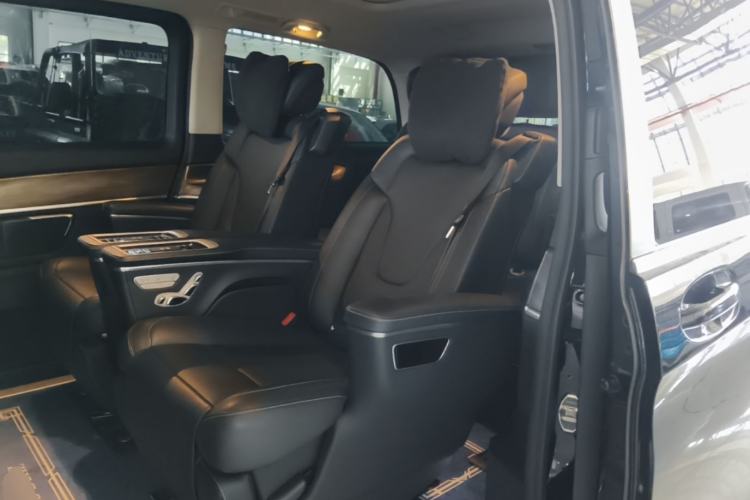 Used Mercedes-Benz V-Class 2021 V 260 Prestige Edition Left Rear Seat