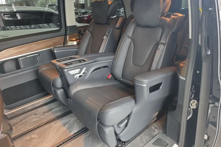 Used Mercedes-Benz V-Class 2021 V 260 Prestige Edition Left Rear Seat