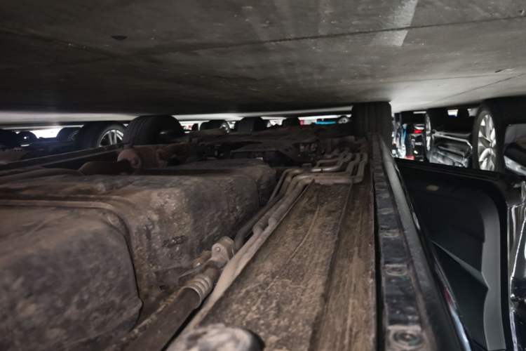 Used Mercedes-Benz V-Class 2021 V 260 Prestige Edition Left Side Sill