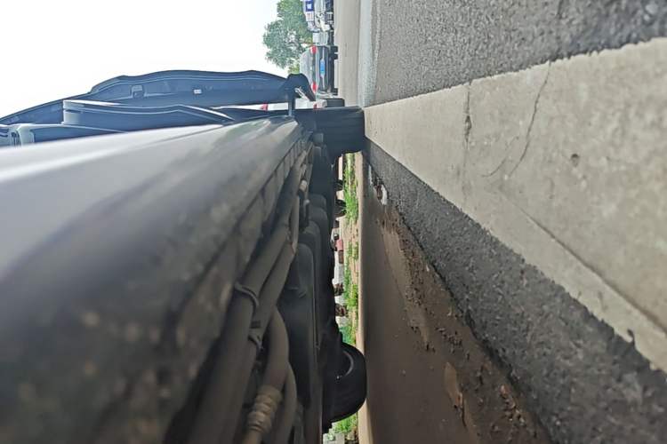Used Mercedes-Benz V-Class 2021 V 260 Prestige Edition Left Side Sill