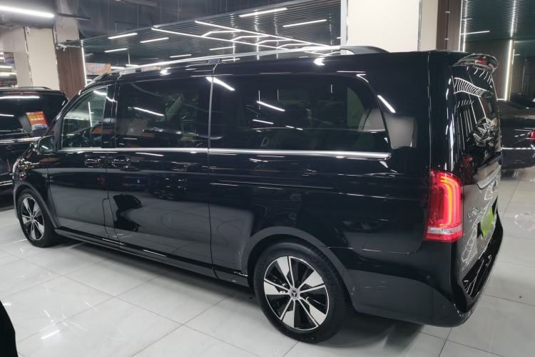 Used Mercedes-Benz V-Class 2021 V 260 L Long Wheelbase Prestige Edition Left Side