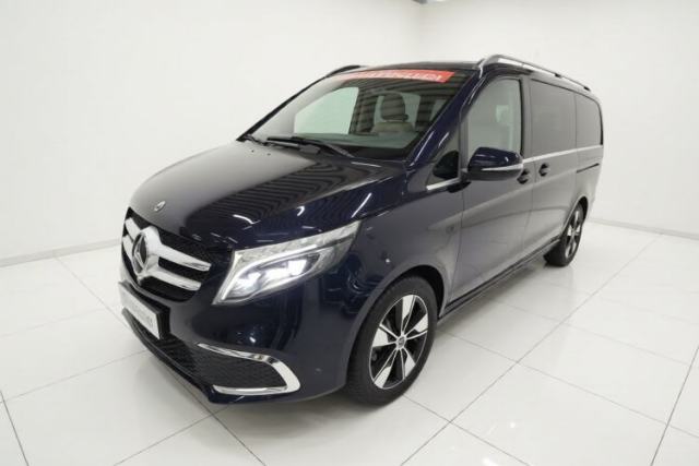 Ojetý Mercedes-Benz V-Class 2021 V 260 Prestige Edition