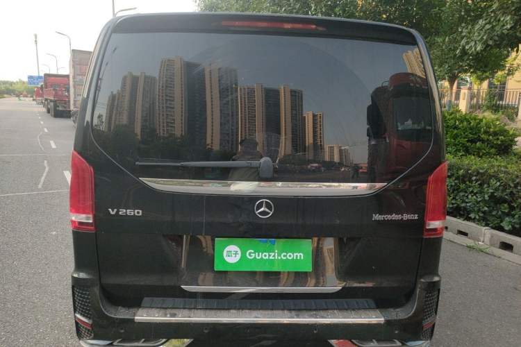 Used Mercedes-Benz V-Class 2021 V 260 Avantgarde Edition Rear