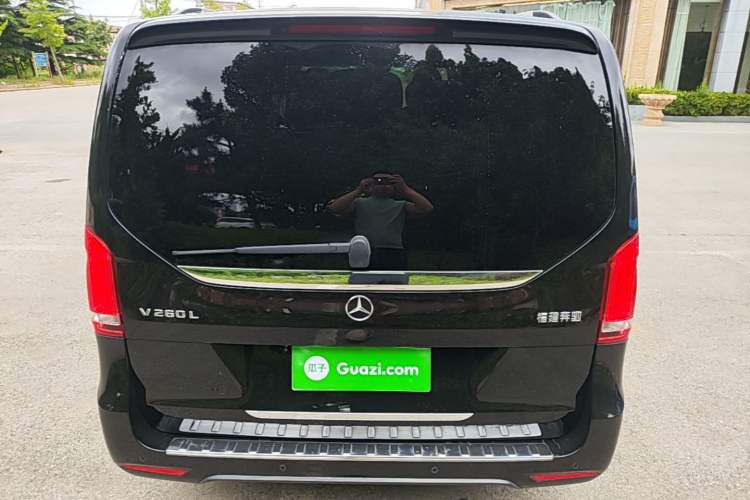 Used Mercedes-Benz V-Class 2021 V 260 L Long-wheelbase Luxury Edition Rear