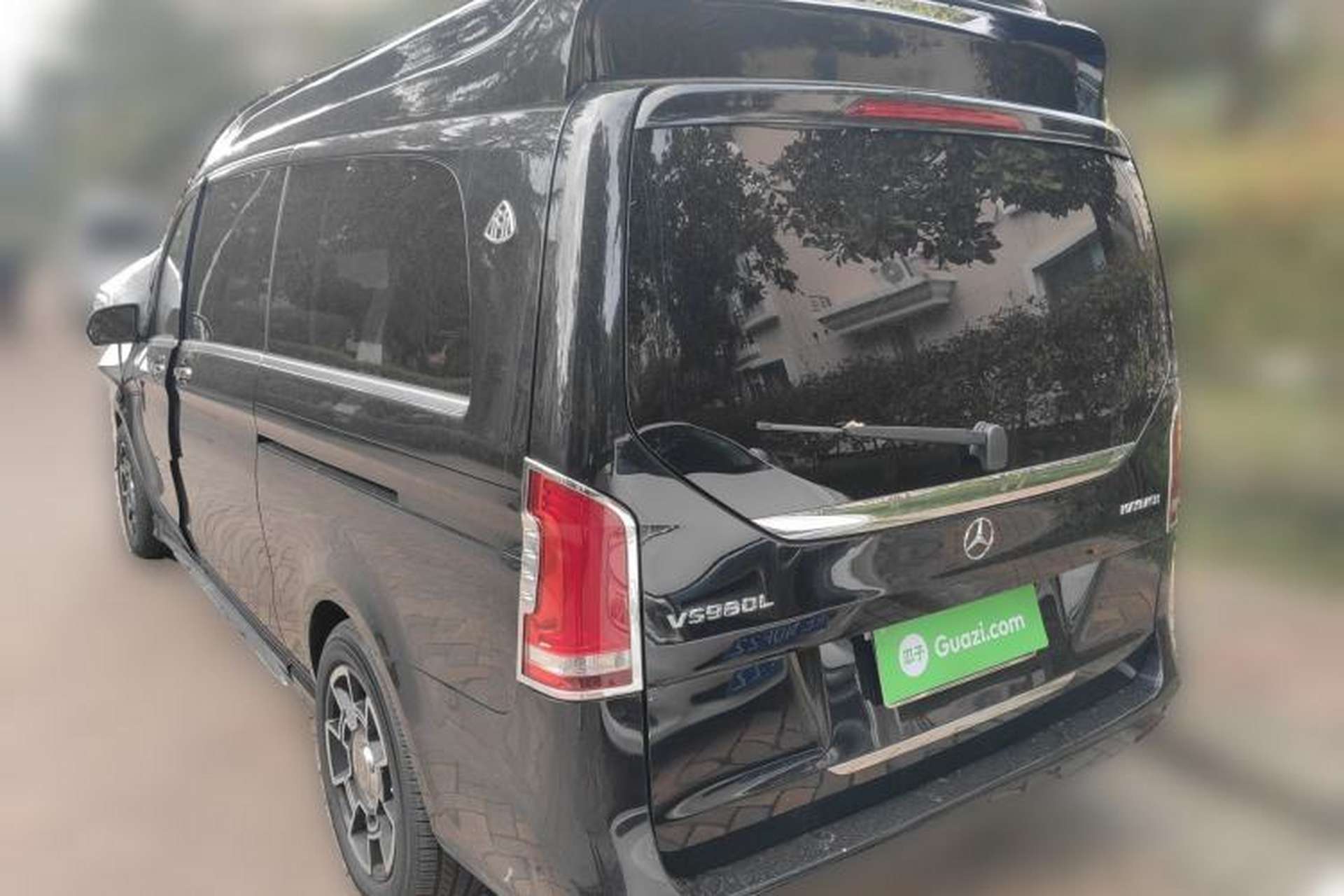 Used Mercedes-Benz V-Class  Rear Left 45 Deg